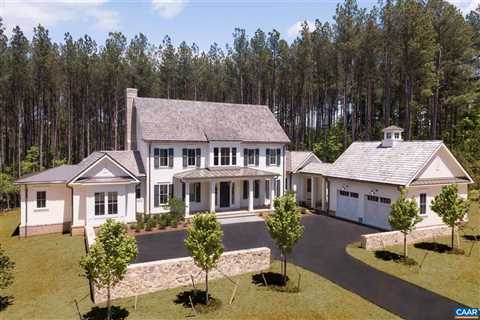 New Keswick Estate Real Estate Sells for $2,400,000