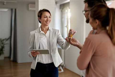 How Do Real Estate Professionals Become Trustworthy?