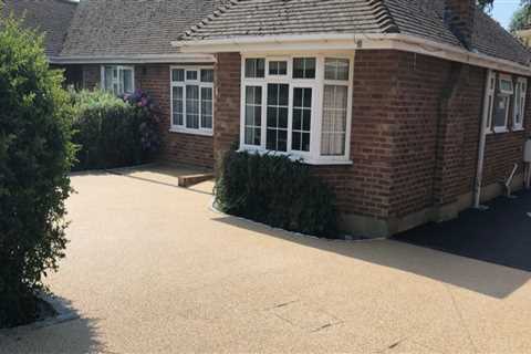 Everything You Need to Know About Adding Gravel to a Resin Driveway