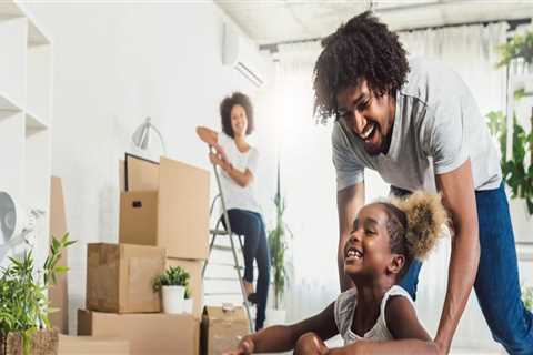 What Does Homeowners Insurance Cover During a Move? - An Expert's Perspective