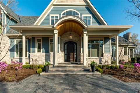 How does curb appeal affect home value?