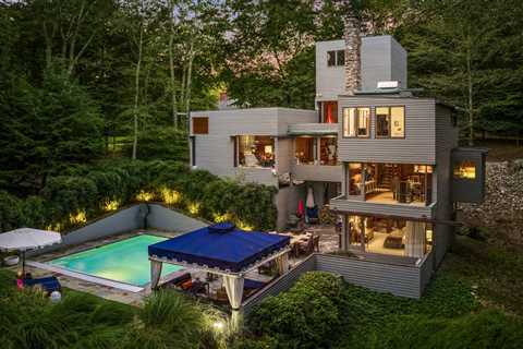 John Fowler’s Award-Winning Wasserman House Just Hit the Market for the First Time