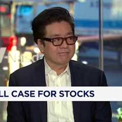 Small caps could outperform by more than 100% in the next few years, says Fundstrat''s Tom Lee