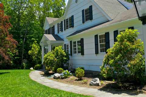 Top Strategies for Selling Fast and High in a Competitive Seller’s Market