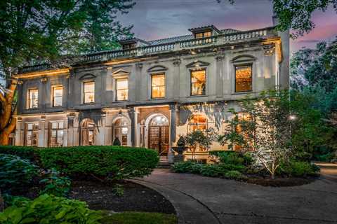 This $1.9M Detroit Mansion Replicates a Famed Parisian Townhouse