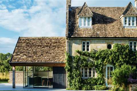 The Challenges of Renovating Historic Timber Frame Houses