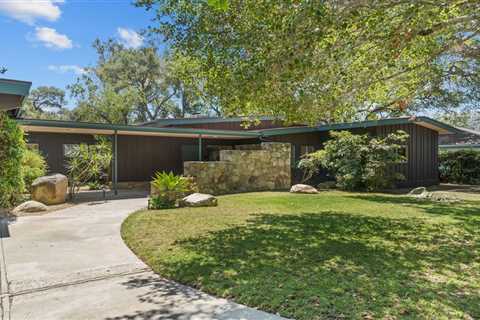Flush With Original Finishes, This SoCal Midcentury Lists for $2M