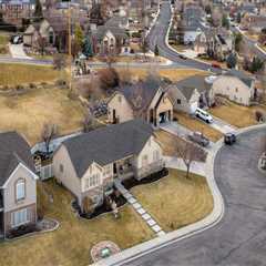 Timing Your Home Sale for Maximum Value