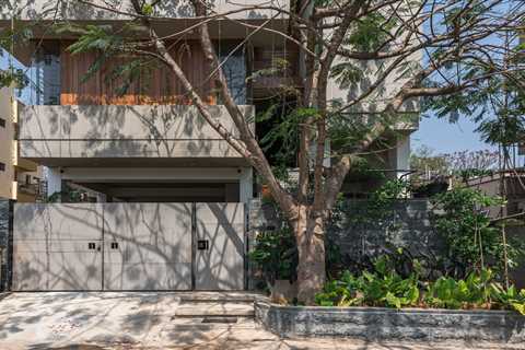 The Skylight Steals the Show at This Vertical Concrete Home in India