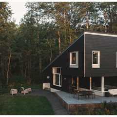 Budget Breakdown: They Built a Lakeside Canadian Cabin With a Twist for $412K