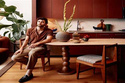 Rental Revamp: Sexy Soho House Was the Inspiration for This Broadway Star’s Showstopping Apartment